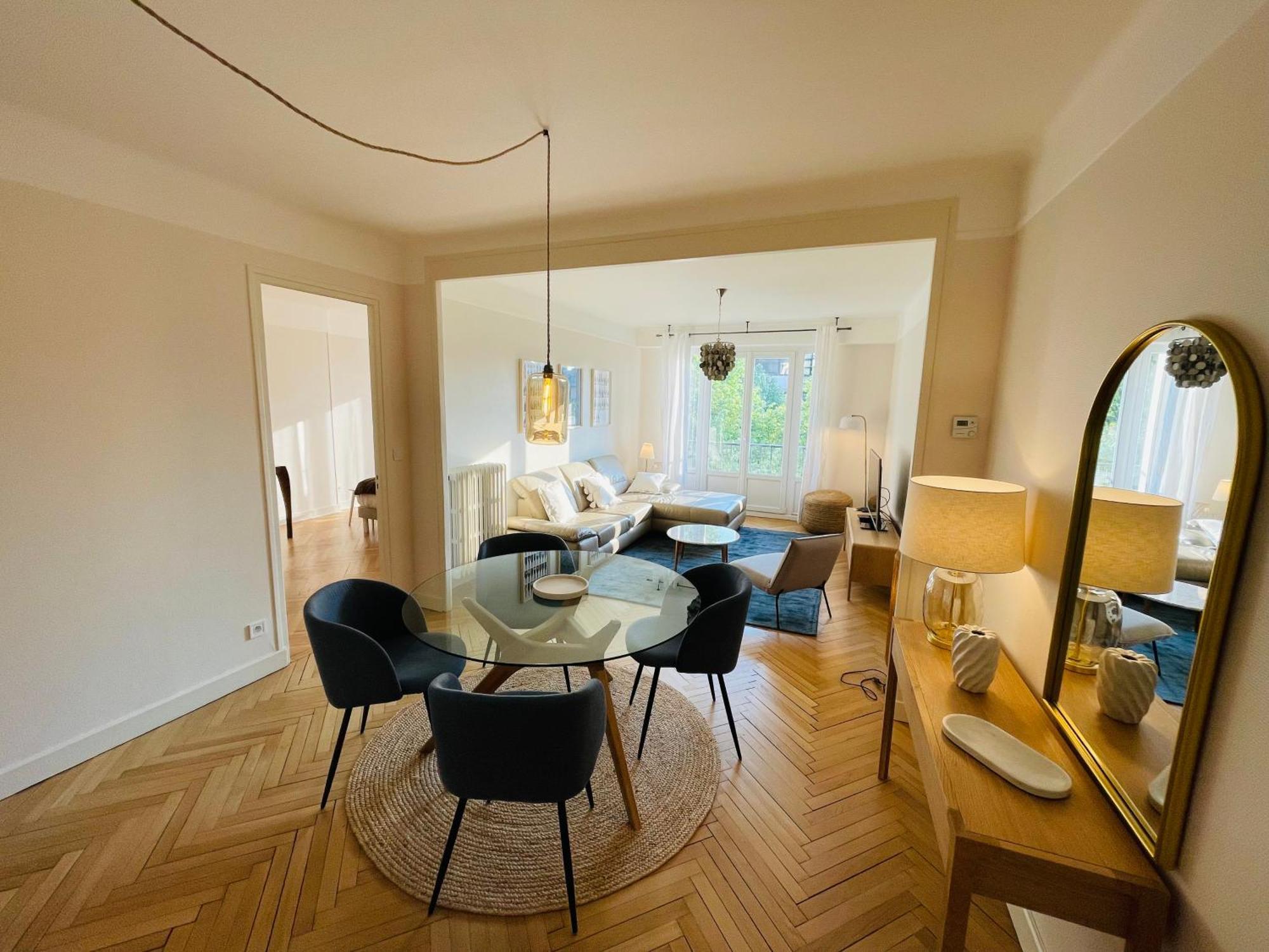 Lappart Den Face Hyper-Centreprestigieux Apartment Reims Bagian luar foto